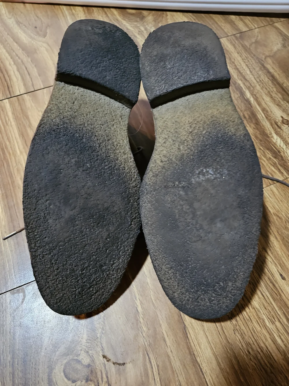 Johnston & Murphy Men's Suede Chukka Boots in Brown